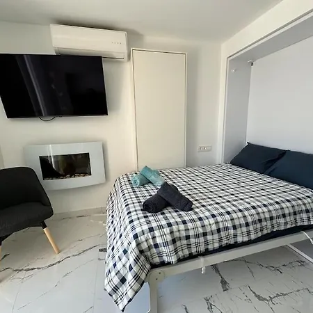 Apartment Vvr Estudio Naturista 1ª Linea